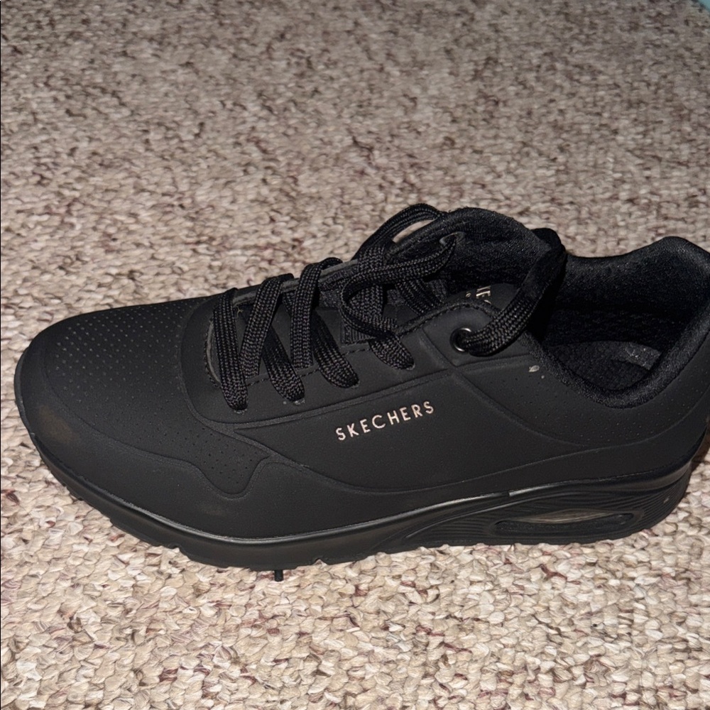 Skechers Women's Black Athletic Shoes